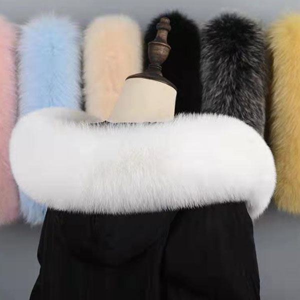 Fox fur collar